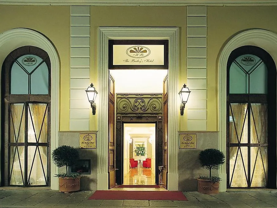 Bb Hotels Smarthotel Bailey'S Rome 4*,