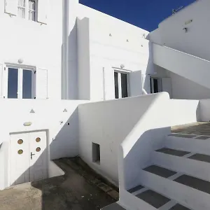 Ξενοδοχείο με διαμερίσματα Morfoula's Mykonos Town