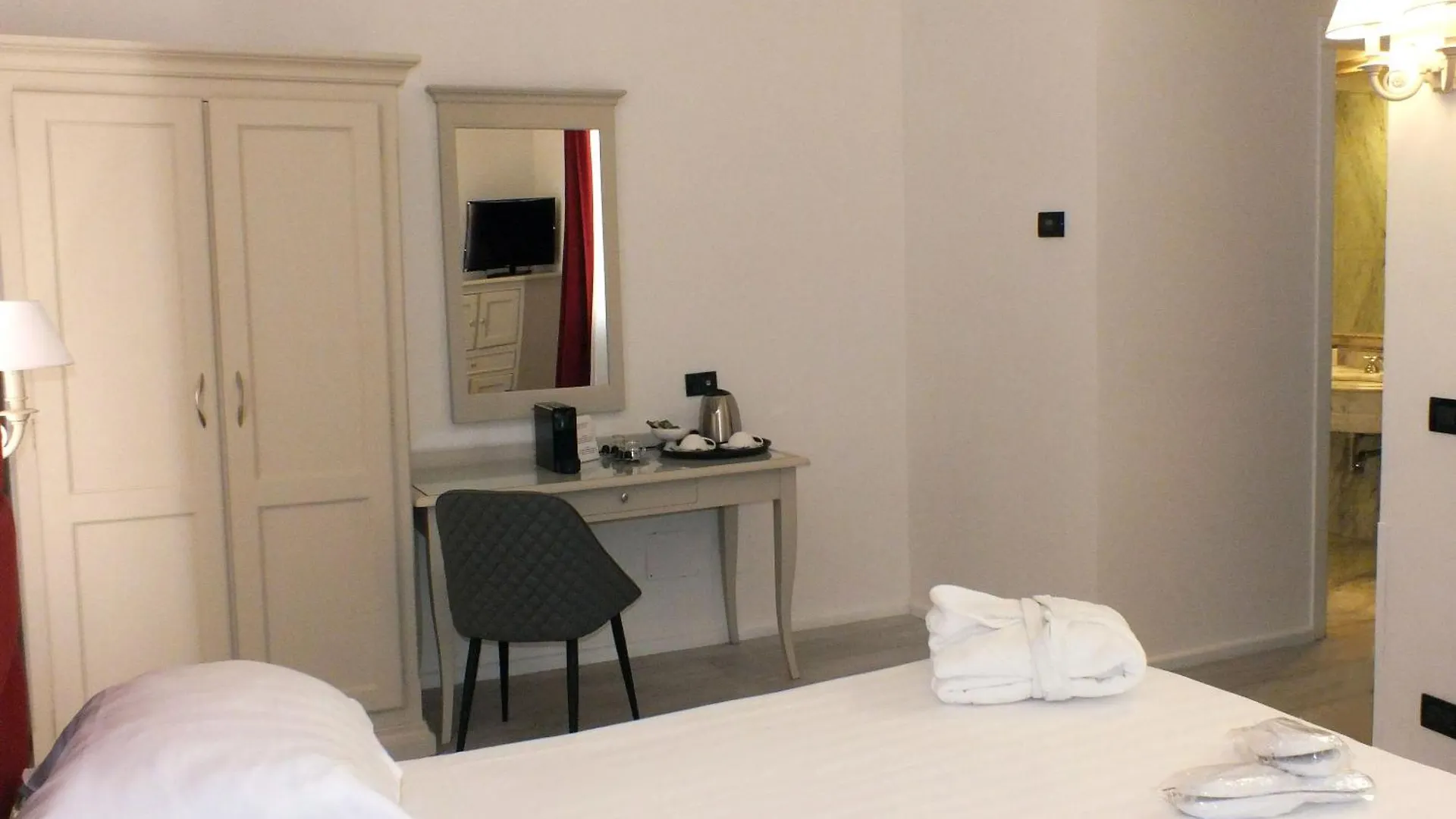 ****  Bb Hotels Smarthotel Bailey'S Rome Italy