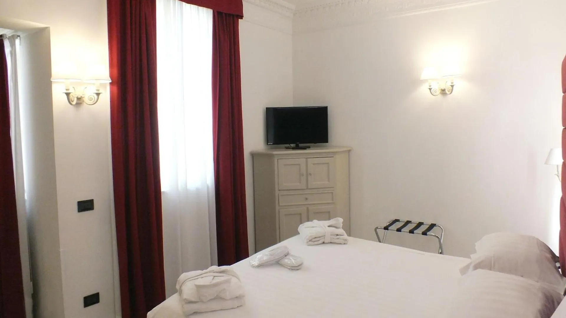 ****  Bb Hotels Smarthotel Bailey'S Rome Italy