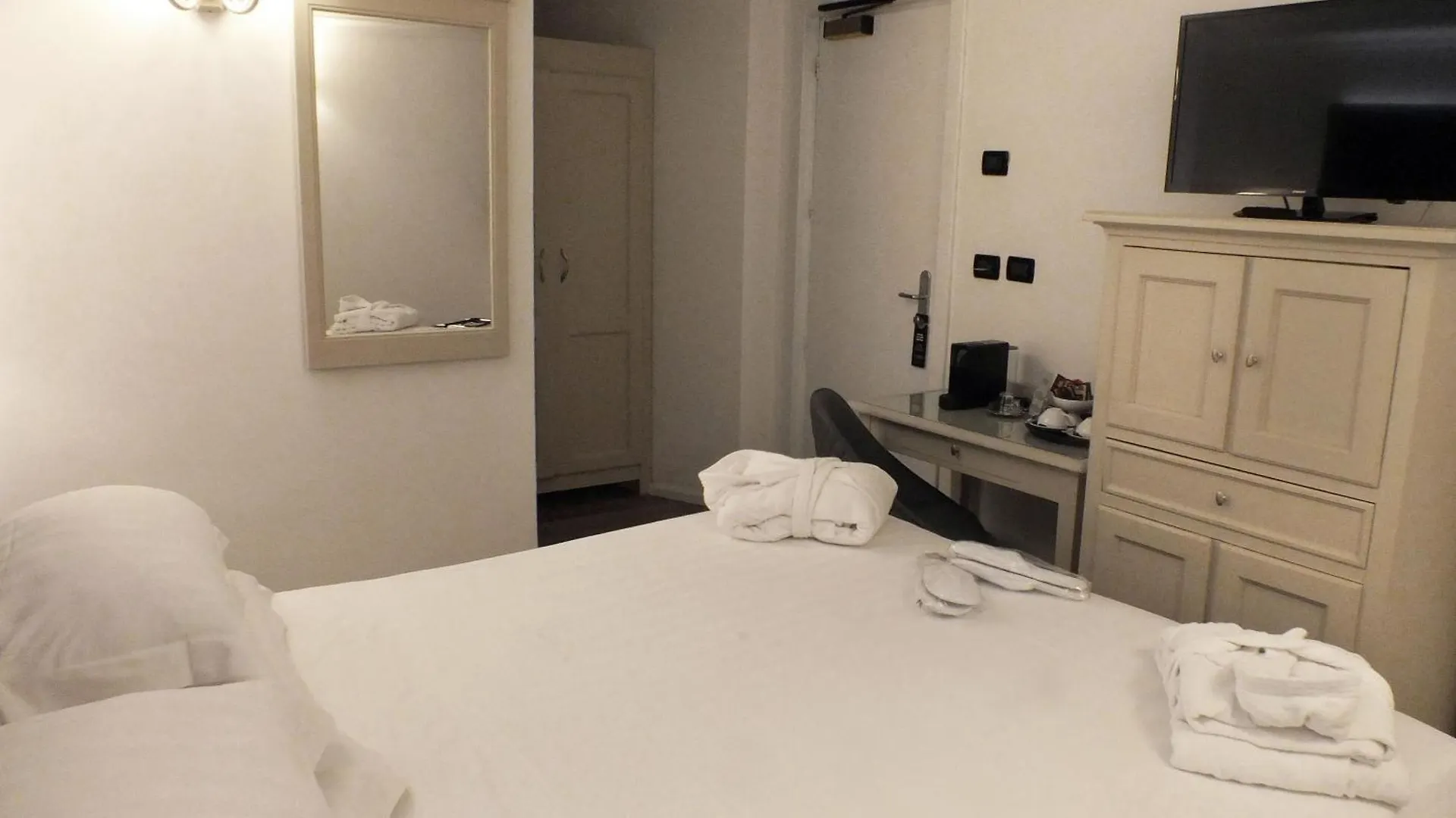 Bb Hotels Smarthotel Bailey'S Rome 4*,